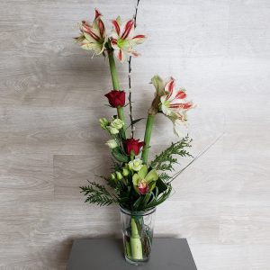 Bouquet moderne de roses et damaryllis Marie Danède 1