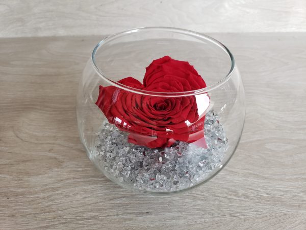 Rose éternelle en coeur Marie Danède 3