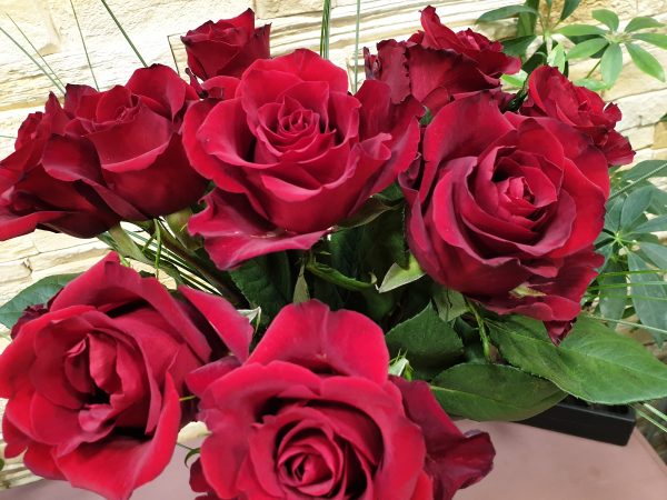 Bouquet de roses rouges V2 Marie Danède Art Floral et Curiosités4